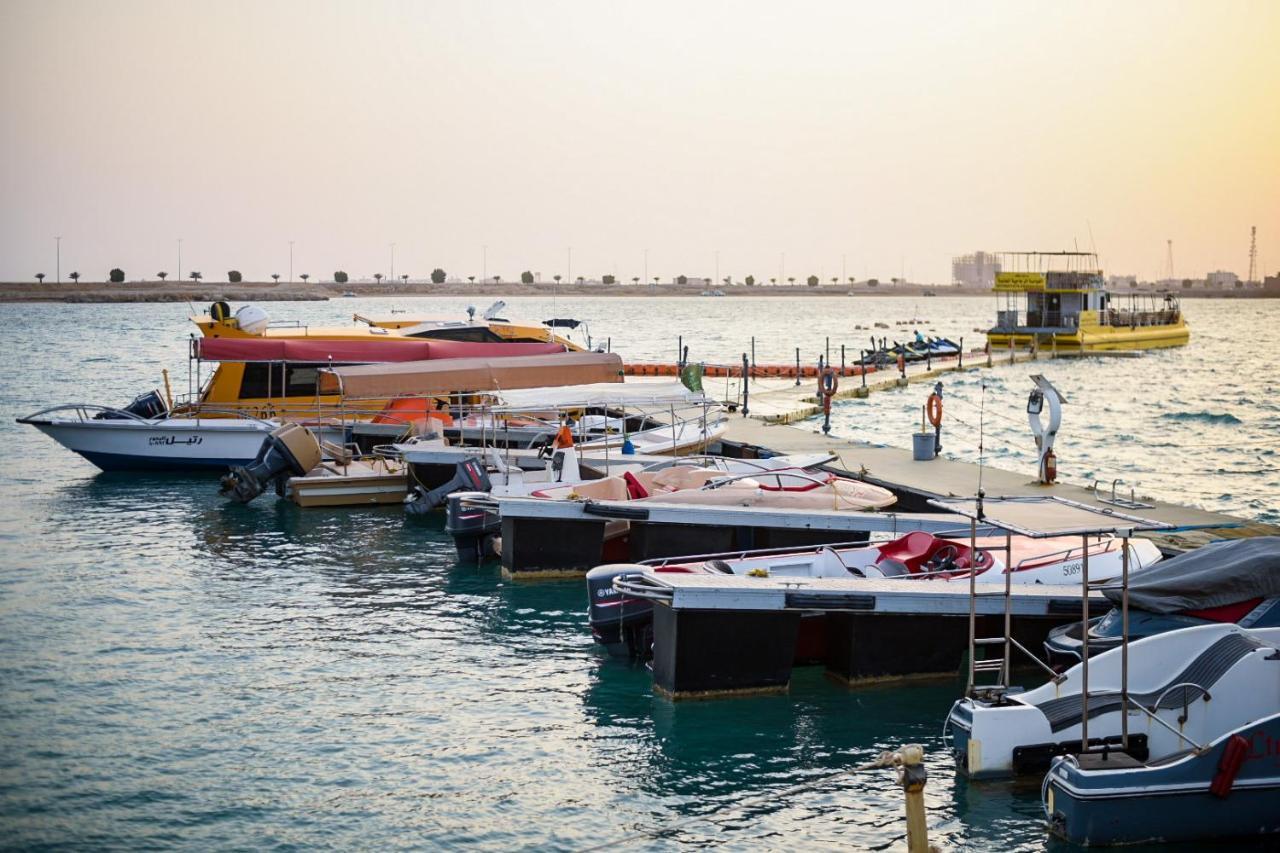 Hotel & Resort Golden Marina Yanbu Ngoại thất bức ảnh