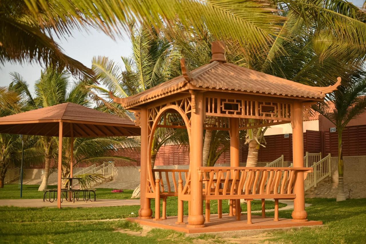 Hotel & Resort Golden Marina Yanbu Ngoại thất bức ảnh