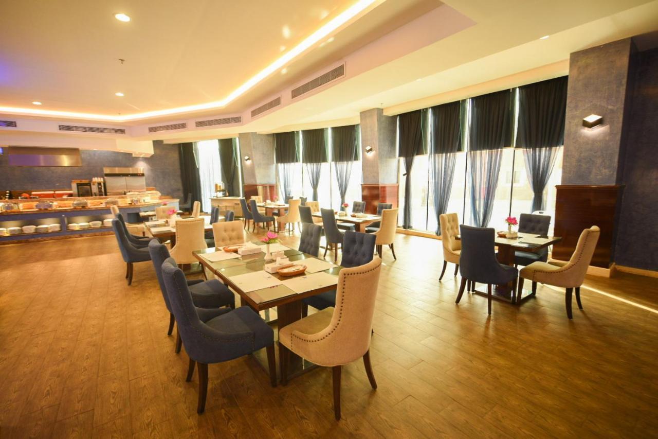 Hotel & Resort Golden Marina Yanbu Ngoại thất bức ảnh