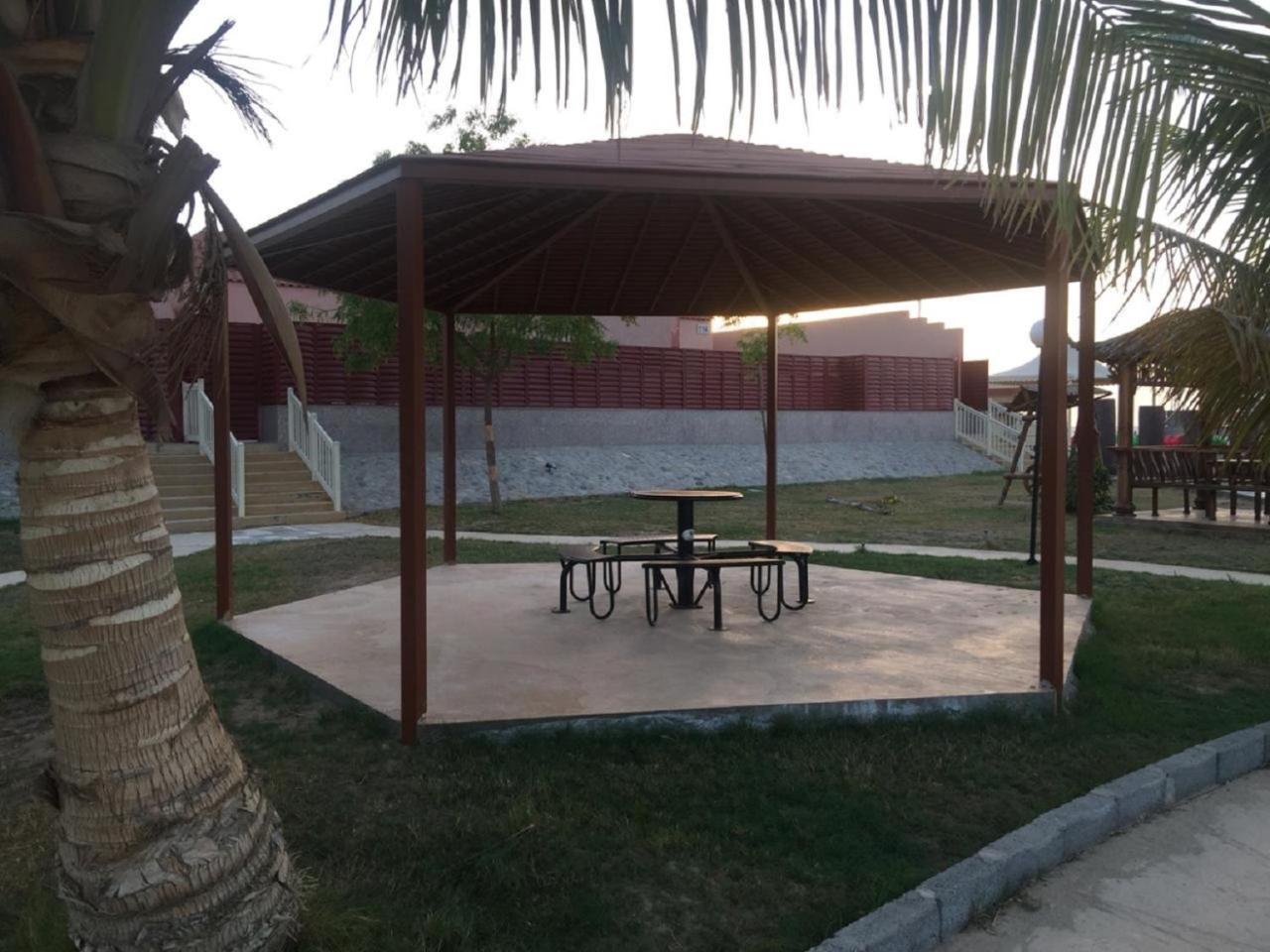 Hotel & Resort Golden Marina Yanbu Ngoại thất bức ảnh