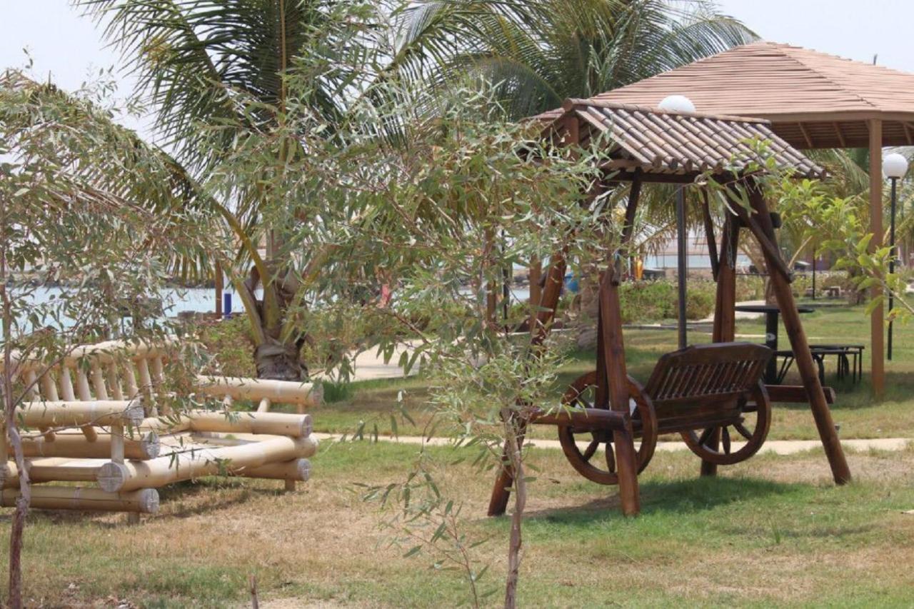 Hotel & Resort Golden Marina Yanbu Ngoại thất bức ảnh