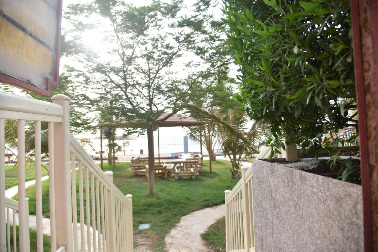 Hotel & Resort Golden Marina Yanbu Ngoại thất bức ảnh